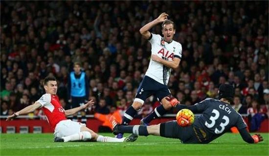 足球不仅是 足球不仅是